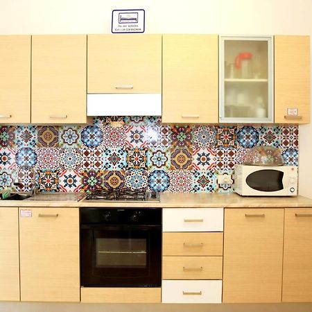 B&B Sicilio ซานตาฟลาวิอา ภายนอก รูปภาพ